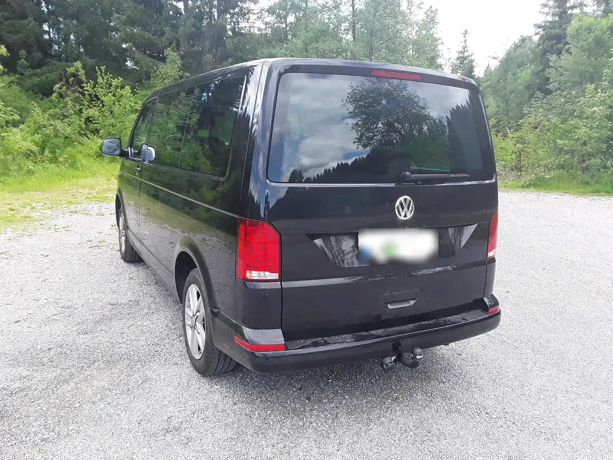Gebraucht VW Multivan 150 PS (110 kW) 2021 Schwarz Van / Kleinbus