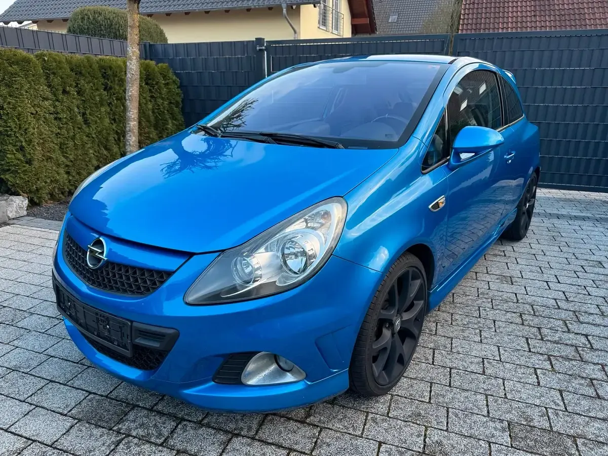 Używany Opel Corsa OPC 192 KM (141 kW) 2007 Niebieski Hatchback
