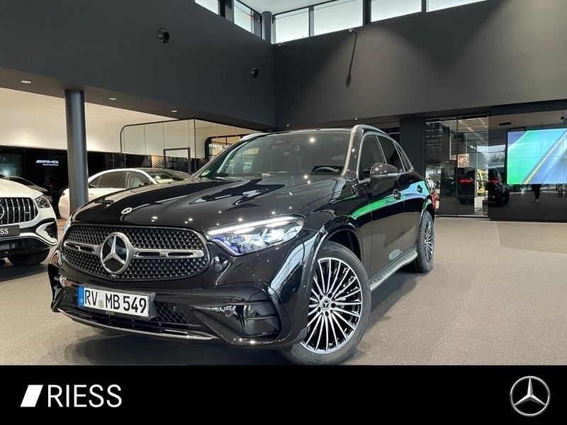 Gebraucht Mercedes GLC200 AMG 163 PS (119 kW) 2025 Schwarz SUV