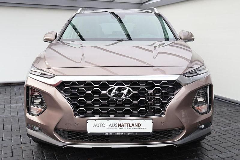 Gebraucht Hyundai Santa Fe Premium 200 PS (147 kW) 2020 Braun SUV