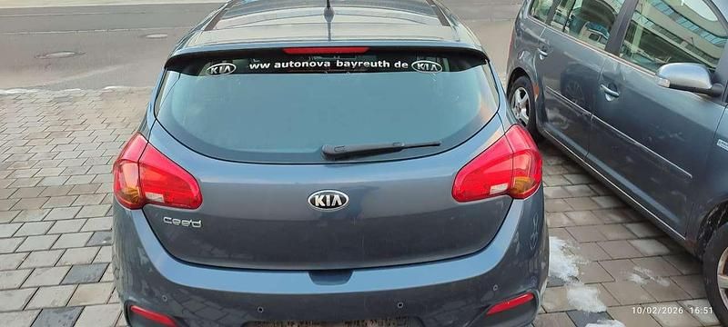 Usado Kia Ceed DREAM-TEAM Edition 135 CV (99 kW) 2013 Utilitario