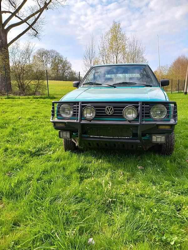 Second-hand VW Golf II 98 CP (72 kW) 1990 Verde Hatchback