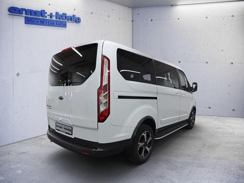 Gebraucht Ford Tourneo Active 150 PS (110 kW) 2022 Weiß Van / Kleinbus