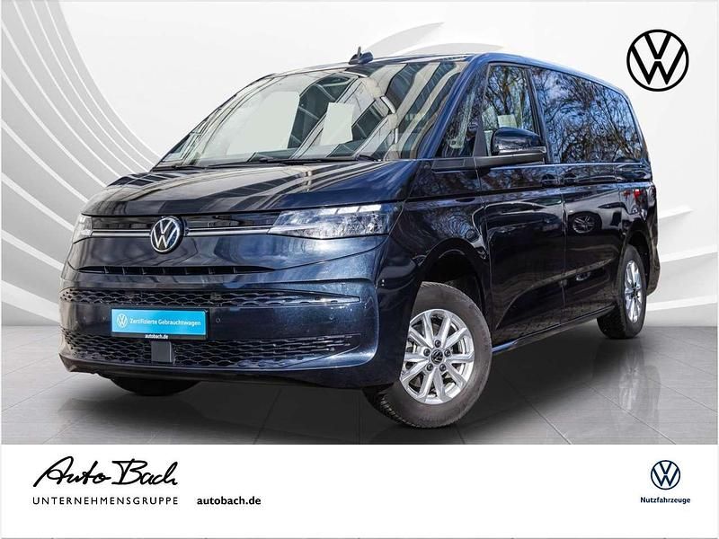 Starlight blue metallic Gebraucht 2024 VW Multivan Life Van | 46.940 € (Superpreis) - Bild 1/4