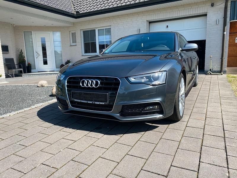 Second-hand Audi A5 S-Line 224 CP (164 kW) 2015 Gri Coupe