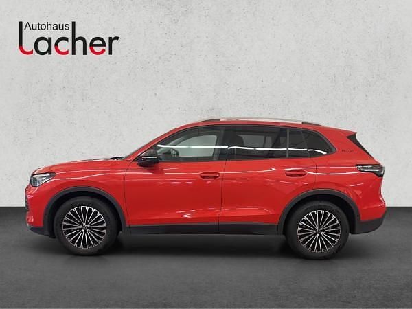 Gebraucht VW Tiguan Goal 150 PS (110 kW) 2025 Rot (persimmon red metallic) SUV