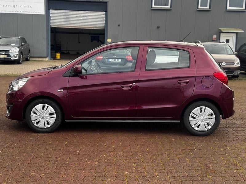 Gebraucht Mitsubishi Space Star Diamant Edition 71 PS (52 kW) 2017 Rot Kleinwagen