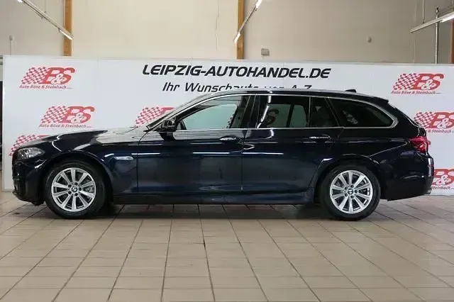 Gebraucht BMW 520 Luxury Line 190 PS (139 kW) 2017 Blau Kombi