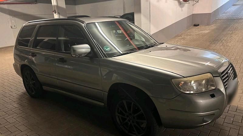 Gebraucht Subaru Forester 158 PS (116 kW) 2007 Grau SUV