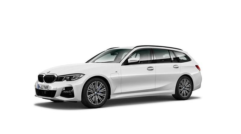 Gebraucht 2025 BMW 330 M Sport | 31.850 € - Bild 1/3