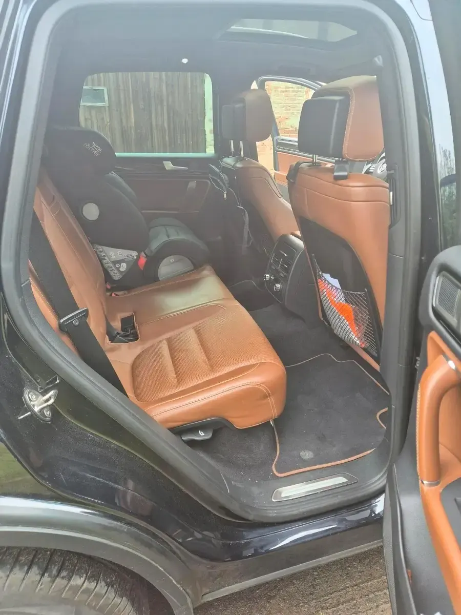 Gebraucht VW Touareg Edition 245 PS (180 kW) 2014 SUV
