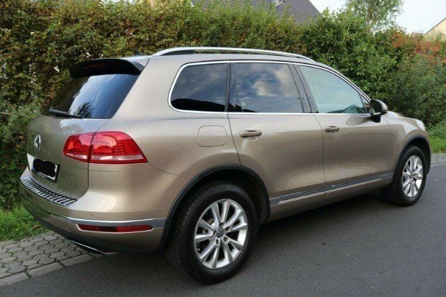 Gebraucht VW Touareg 262 PS (192 kW) 2014 Gold SUV