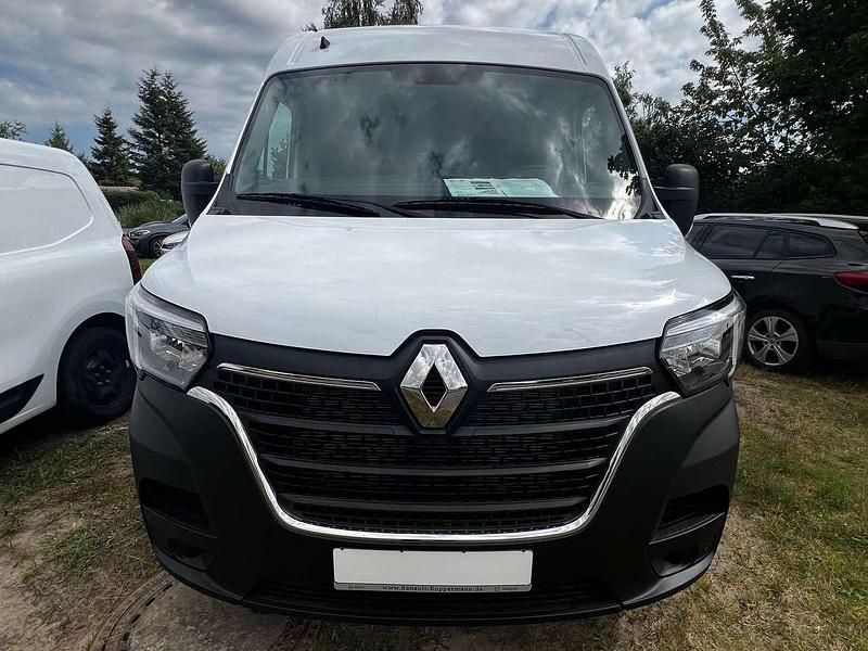 Gebraucht Renault Master 135 PS (99 kW) 2023 Mineralweiß Van