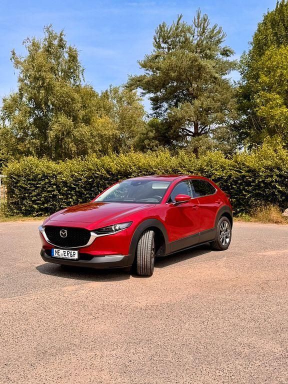 Rot Gebraucht 2023 Mazda CX-30 Selection SUV | 27.999 € (Etwas zu teuer) - Bild 1/4