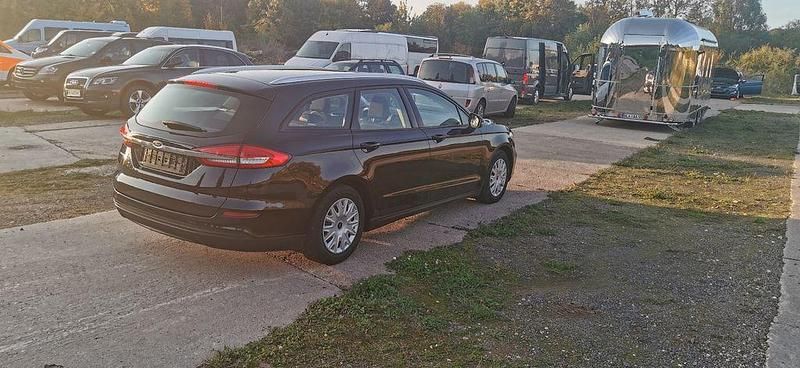 Gebraucht Ford Mondeo Trend 150 PS (110 kW) 2019 Schwarz Limousine