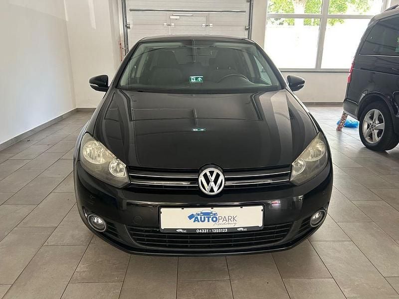 Gebraucht VW Golf VI Comfortline 122 PS (89 kW) 2009 Schwarz Kleinwagen