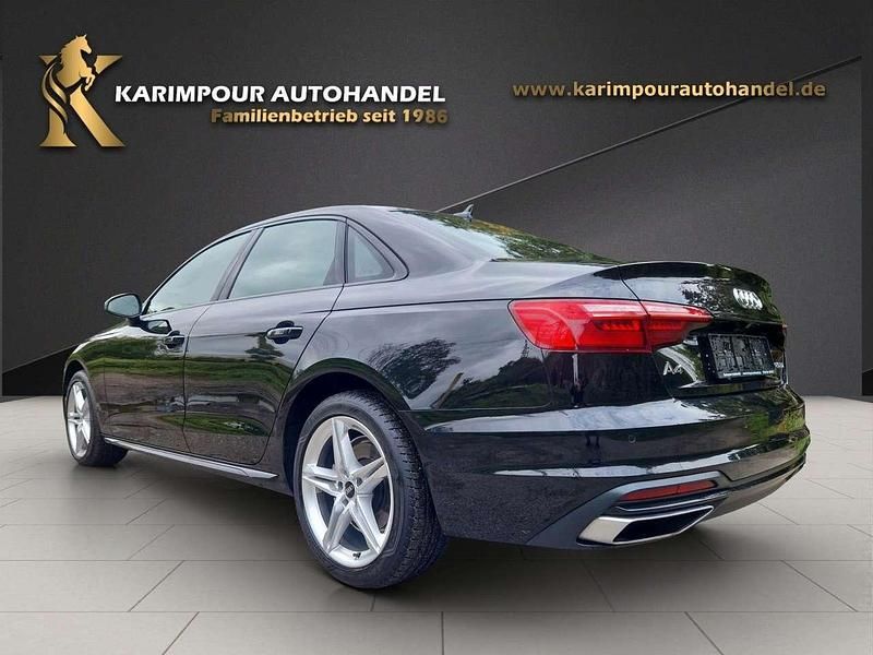 Używany Audi A4 Advanced Plus 204 KM (150 kW) 2021 Czarny Sedan/Limuzyna