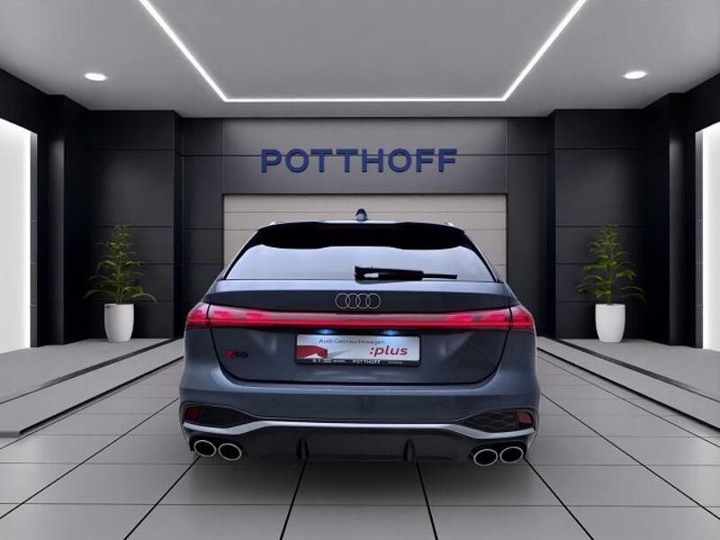 Gebraucht Audi S5 Sport 367 PS (269 kW) 2024 Blau Kombi