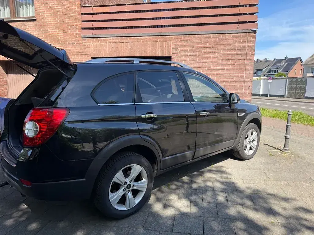 Używany Chevrolet Captiva LT 177 KM (130 kW) 2012 Czarny SUV