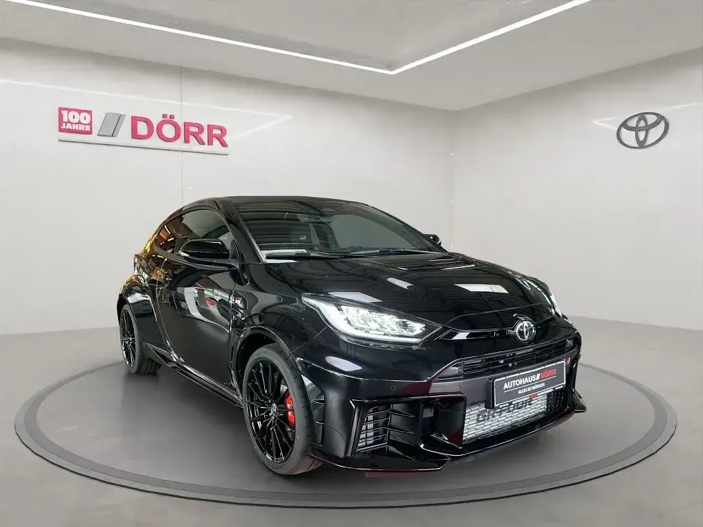 Neu Toyota Yaris Aero 280 PS (205 kW) 2026 Schwarz Kleinwagen