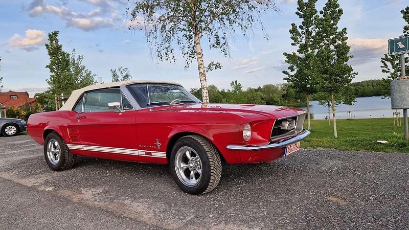 Gebraucht Ford Mustang 200 PS (147 kW) 1967 Rot Cabrio