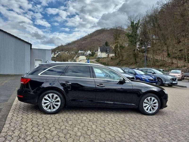 Gebraucht Audi A4 Design 190 PS (139 kW) 2017 Schwarz Kombi