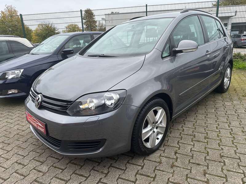 United grey metallic Gebraucht 2009 VW Golf Plus Cross Comfortline Van / Kleinbus | 8.299 € (Etwas zu teuer) - Bild 1/3