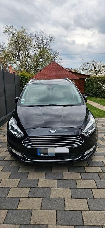 Gebraucht Ford Galaxy Titanium 179 PS (131 kW) 2016 Schwarz Van / Kleinbus