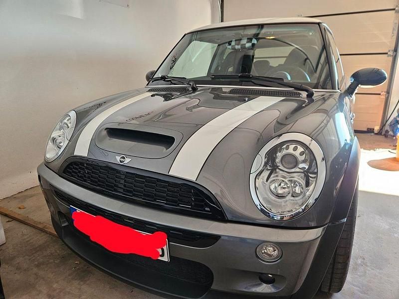 Second-hand Mini Cooper S 170 CP (125 kW) 2004 Argintiu Hatchback
