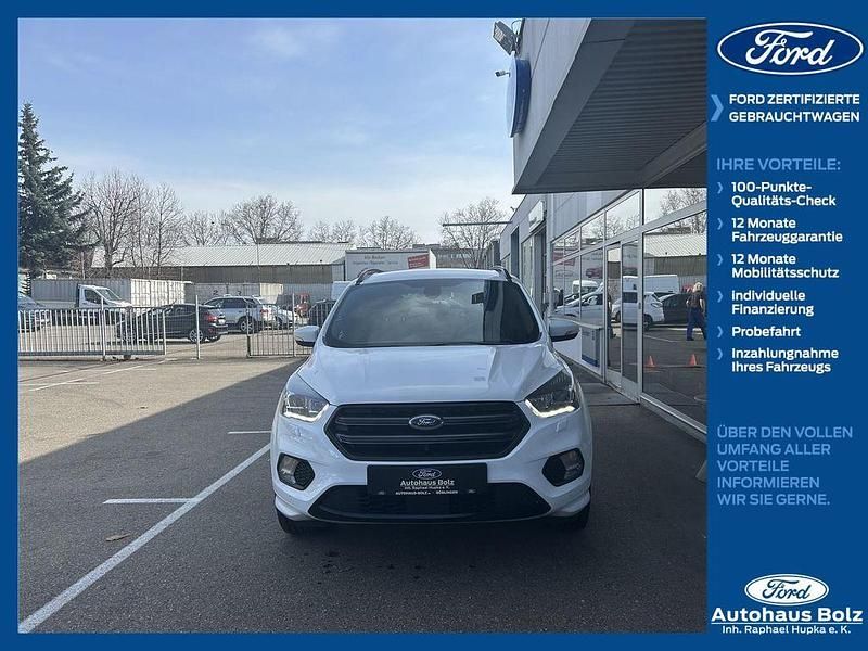 Gebraucht Ford Kuga ST-Line 150 PS (110 kW) 2019 Weiß SUV
