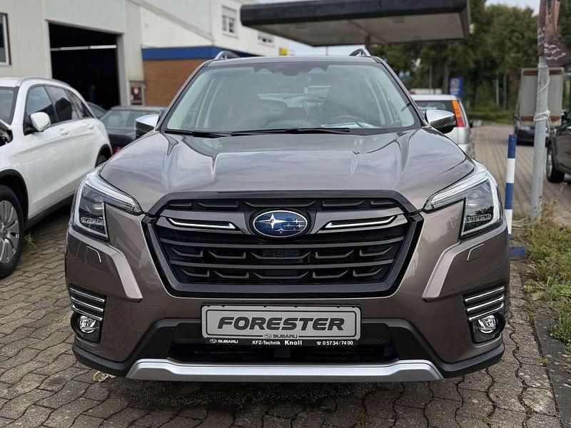 Brilliant bronze Gebraucht 2023 Subaru Forester Comfort SUV | 33.950 € (Etwas zu teuer) - Bild 1/4