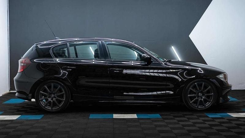 Usata BMW 120 170 CV (125 kW) 2011 Nero Utilitaria