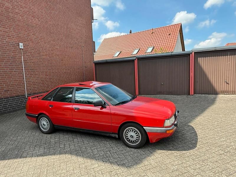 Gebraucht Audi 90 85 PS (62 kW) 1988 Rot Limousine
