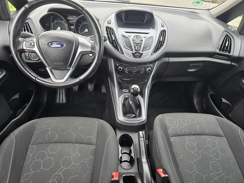 Usata Ford B-MAX 100 CV (73 kW) 2016 Rosso Monovolume