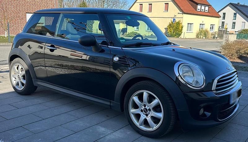Gebraucht Mini One D 90 PS (66 kW) 2011 Schwarz Kleinwagen