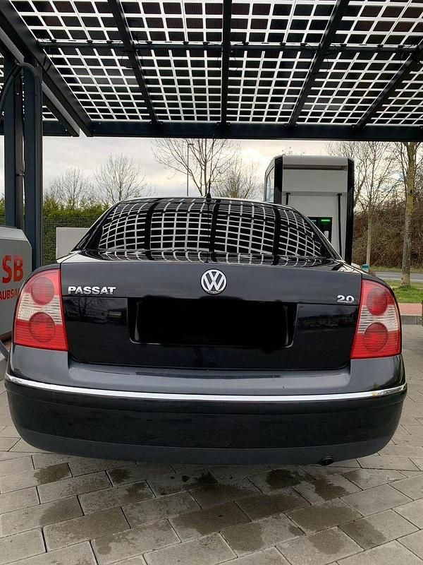 Gebraucht VW Passat Comfortline 116 PS (85 kW) 2005 Schwarz Limousine