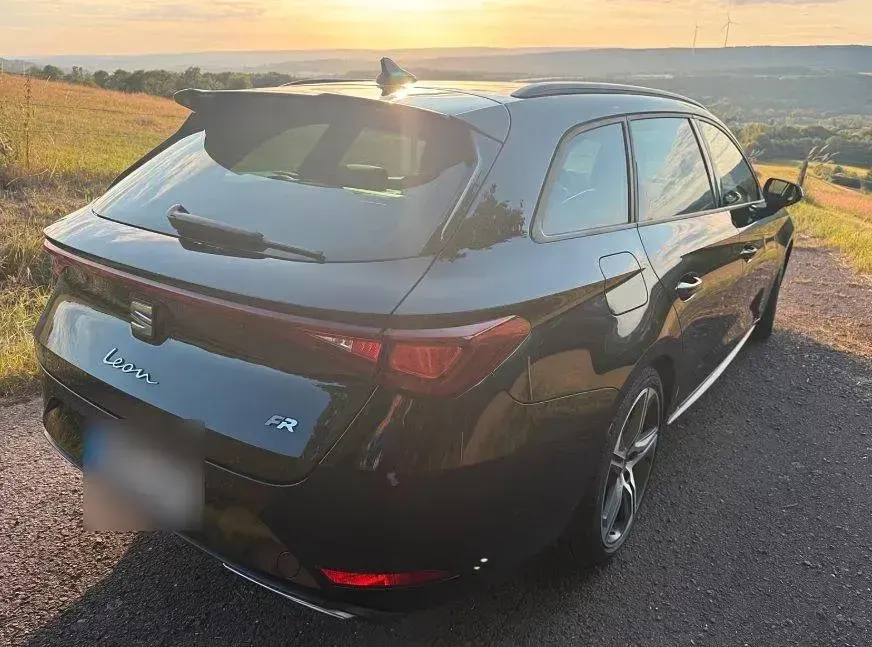 Gebraucht Seat Leon FR 150 PS (110 kW) 2023 Schwarz Kombi