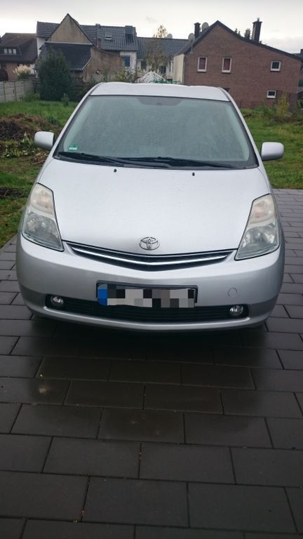 Gebraucht Toyota Prius 111 PS (81 kW) 2008 Grau Kleinwagen