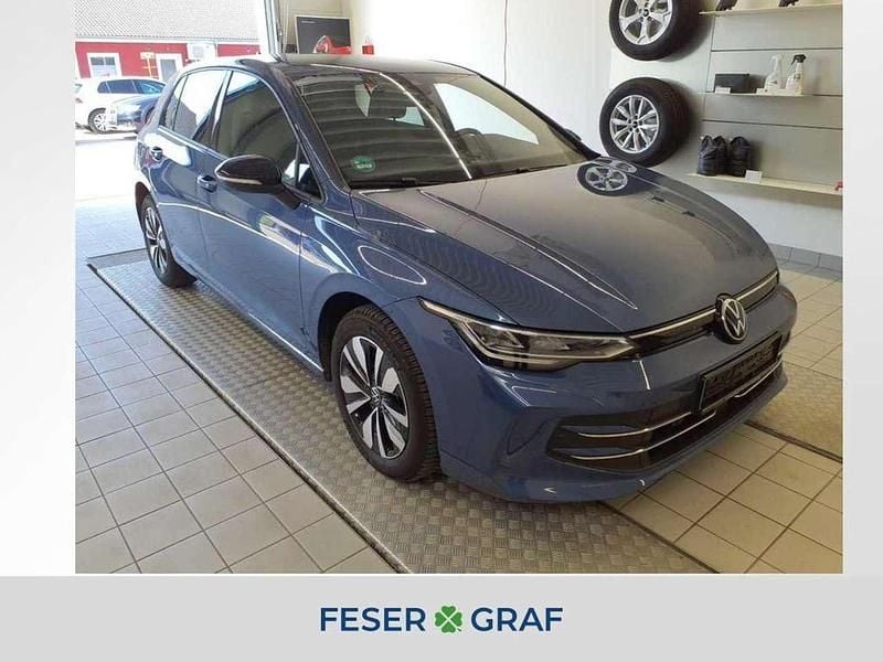 Anemonenblau metallic Gebraucht 2024 VW Golf VIII Goal Limousine | 29.740 € (Guter Preis) - Bild 1/4