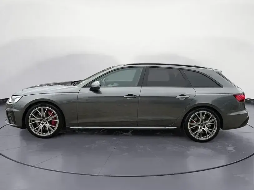 Używany Audi S4 Advanced 341 KM (250 kW) 2023 Szary Kombi
