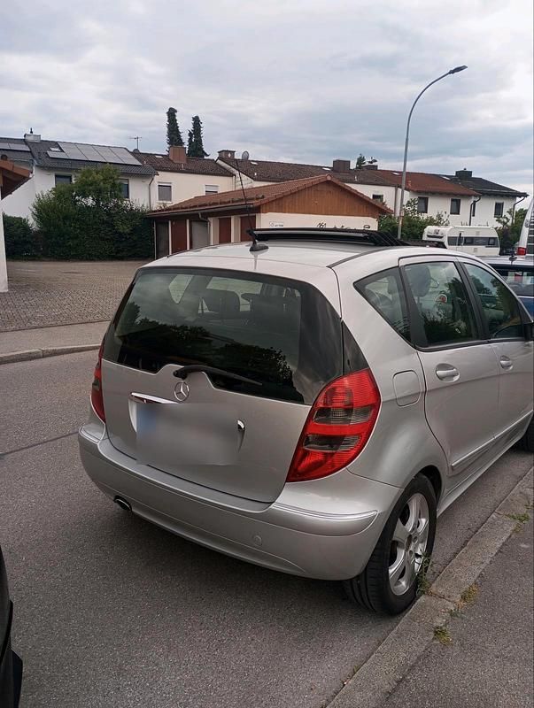 Używany Mercedes A170 116 KM (85 kW) 2005 Srebrny Kombi