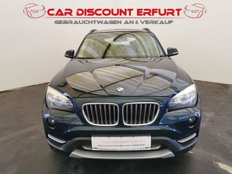 Midnight blue metallic Gebraucht 2012 BMW X1 SUV | 11.900 € (Fairer Preis) - Bild 1/4