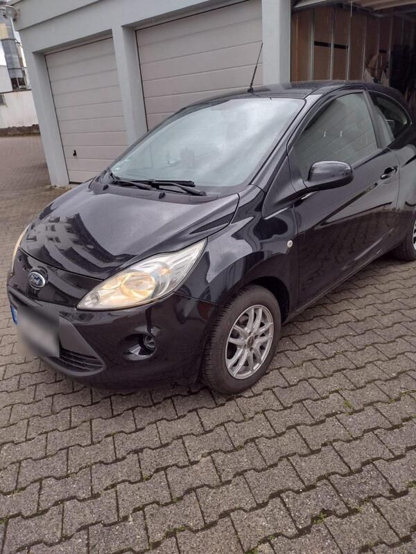 Schwarz Gebraucht 2015 Ford Ka Kleinwagen | 3.999 € (Superpreis) - Bild 1/4