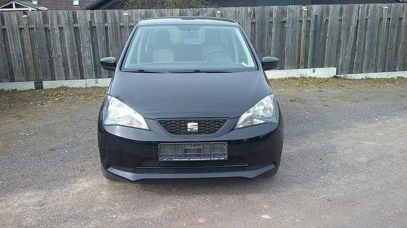 Gebraucht Seat Mii Style 75 PS (55 kW) 2014 Schwarz Kleinwagen
