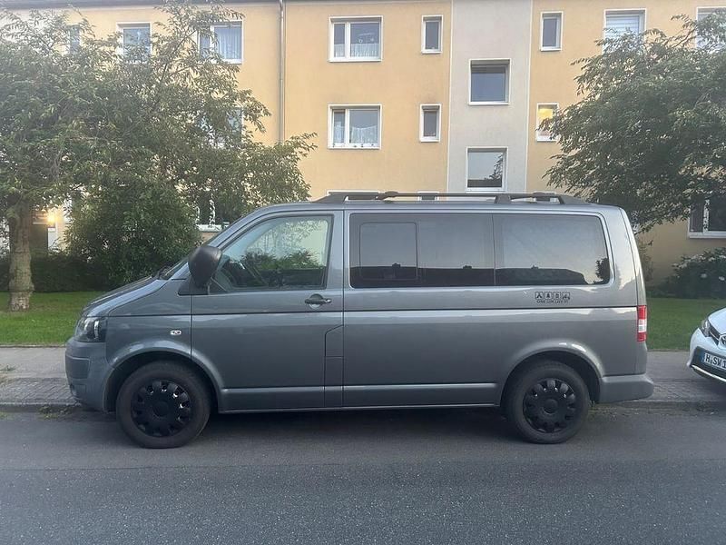 Grau Gebraucht 2011 VW T5 Van | 10.100 € (Superpreis) - Bild 1/4