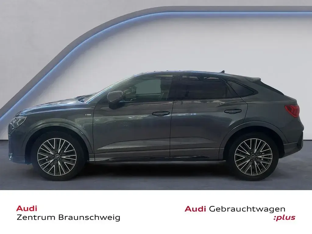 Gebraucht Audi Q3 Sportback S-Line 150 PS (110 kW) 2022 Grau SUV