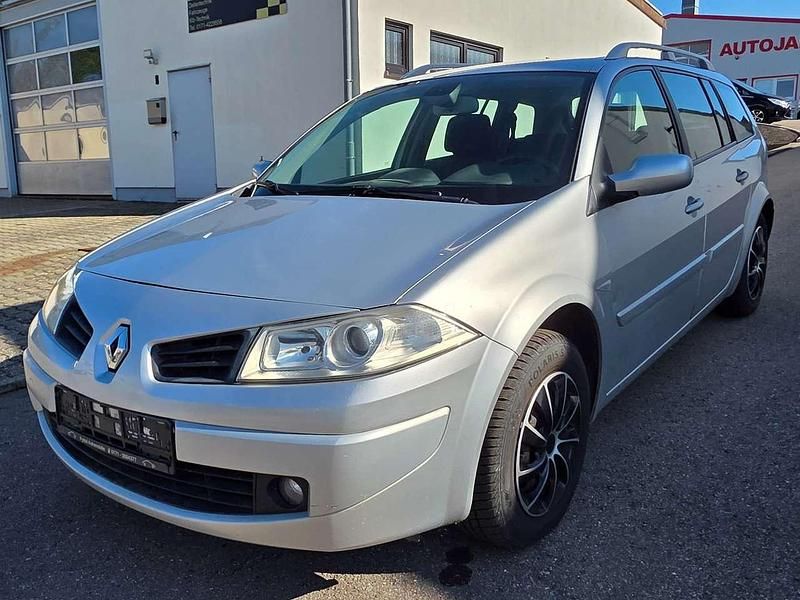 Platingrau Gebraucht 2007 Renault Mégane GrandTour Exception Kombi | 2.499 € (Fairer Preis) - Bild 1/4