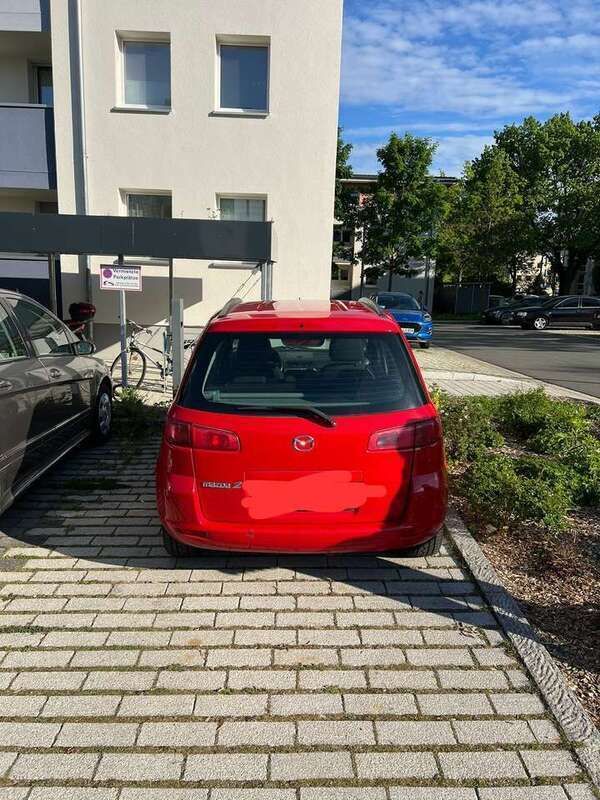 Rot Gebraucht 2003 Mazda 2 Exclusive Van / Kleinbus | 900 € (Superpreis) - Bild 1/4