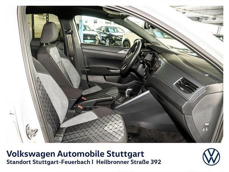 Gebraucht VW Taigo R-line 150 PS (110 kW) 2025 Pure white schwarz SUV