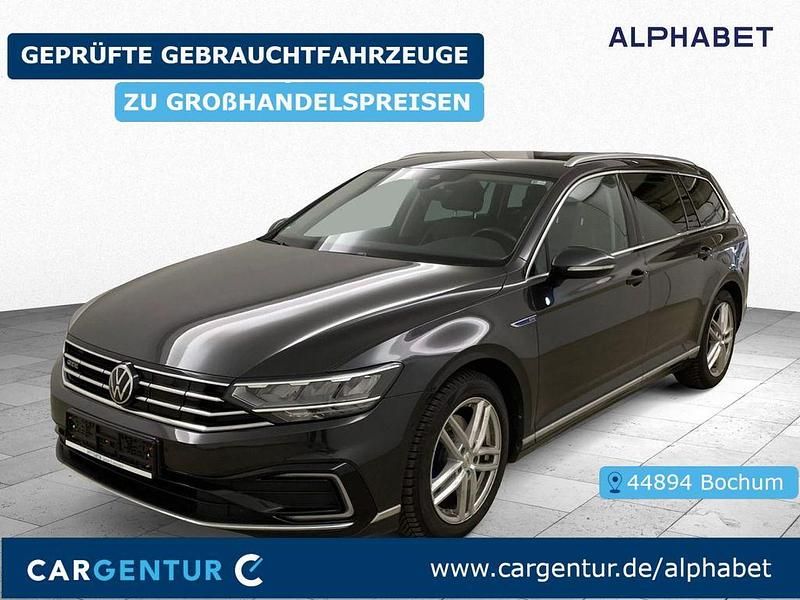 Grau Gebraucht 2021 VW Passat GTE Kombi | 20.797 € (Guter Preis) - Bild 1/2